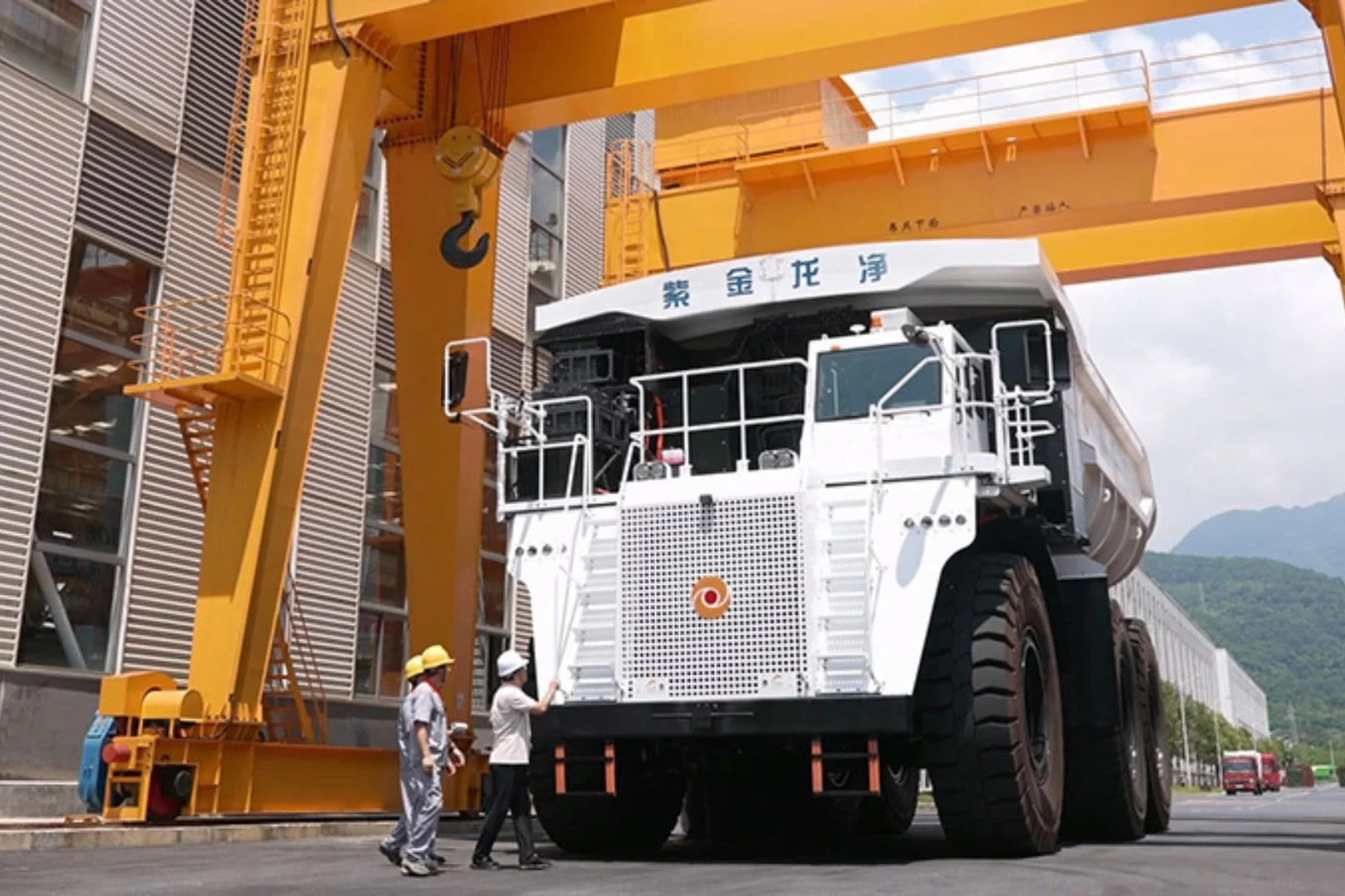 Mining Electrification: The 350-Ton Battery-Powered Behemoth - source image from weekly industrial news