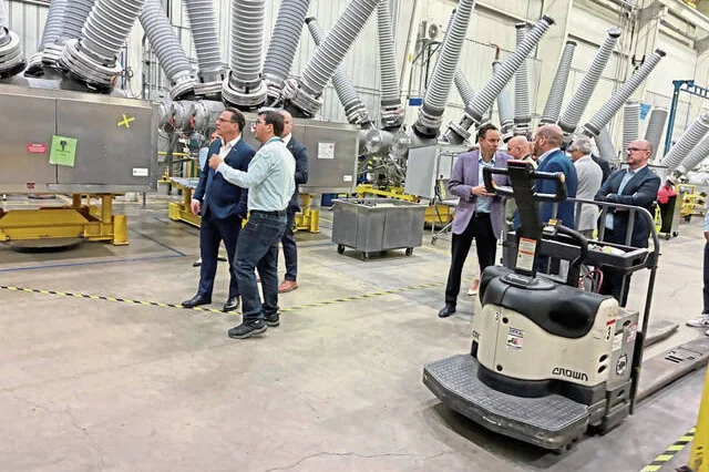 AI Infrastructure Spending Boom Reshapes Component Demand - source image from weekly industrial news